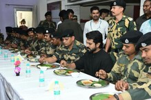 राम चरणने घेतली BSF जवानांची भेट, अभिनेत्याच्या शेफने सोल्जर्ससाठी बनवलं जेवण राम चरणने घेतली BSF जवानांची भेट, अभिनेत्याच्या शेफने सोल्जर्ससाठी बनवलं जेवण