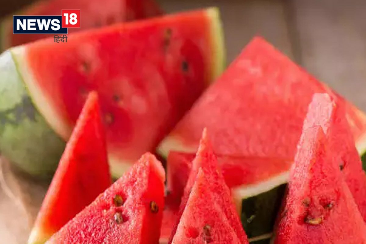 Red Watermelon: लाल आणि गोड कलिंगड सहज ओळखू शकाल; खरेदी करताना या गोष्टी पाहायच्या असतात