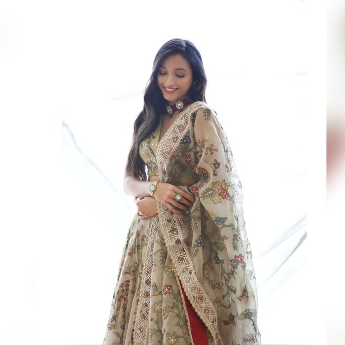 श्रीनिधीने आपल्या सौंदर्याने नेहमीच सर्वांना घायाळ केलं आहे. ती Miss Diva SuperNational जिंकणारी दुसरी भारतीय आहे. 
