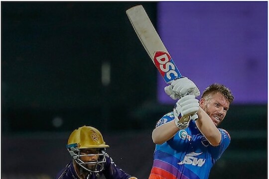 IPL 2022 : डेव्हिड वॉर्नरनं रचला इतिहास, रोहितला मागं टाकत बनला आयपीएलमधील पहिला खेळाडू!