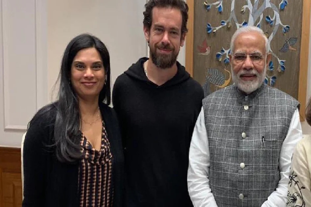 डोनाल्ड ट्रम्प यांचं Twitter अकाऊंट सस्पेंड करणारी 'ही' भारतीय वंशाची महिला एलॉन मस्कच्या टार्गेटवर