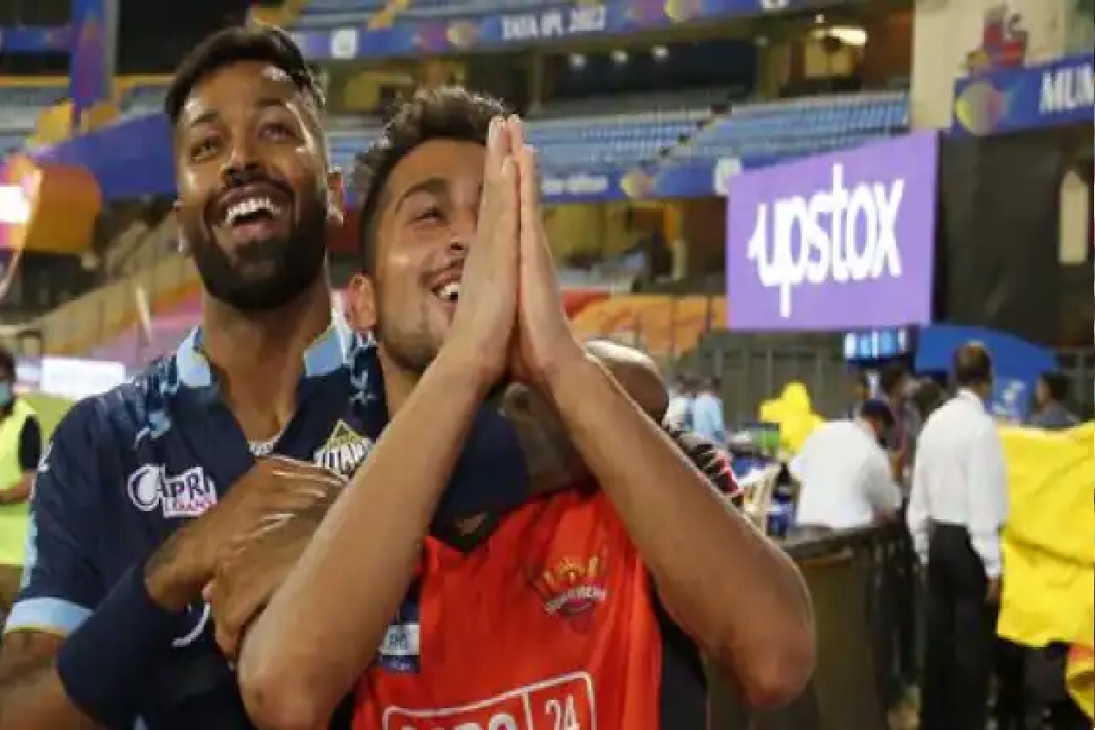 IPL 2022 : हार्दिकला आऊट केल्याबद्दल उमराननं मागितली नताशाची माफी! जाणून घ्या Viral Photo मागील सत्य