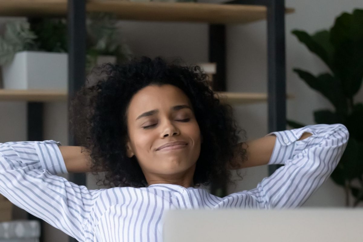 अस्वस्थता वाढली आहे, नैराश्य आलंय? हे उपाय करून पाहा!