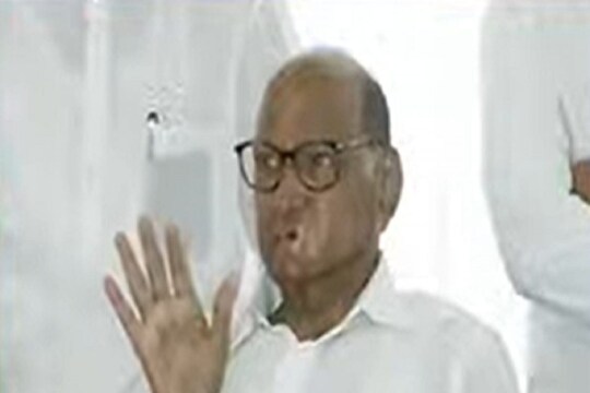 पण मला पूर्ण विश्वास आहे उद्धव ठाकरे यांच्या नेतृत्वाखाली आम्ही सरकार चालवणार आहोत. कोणतेही बदल करण्याची गरज नाही,