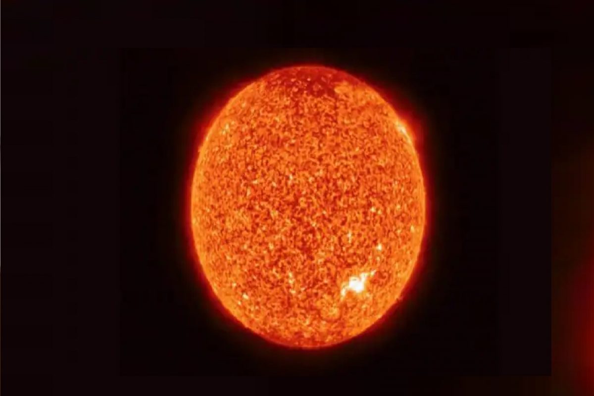 Geomagnetic Storm: भूचुंबकीय वादळ प्रंचड वेगाने पृथ्वीवर धडकण्याची शक्यता, जगभर अंधार पसरण्याची शक्यता