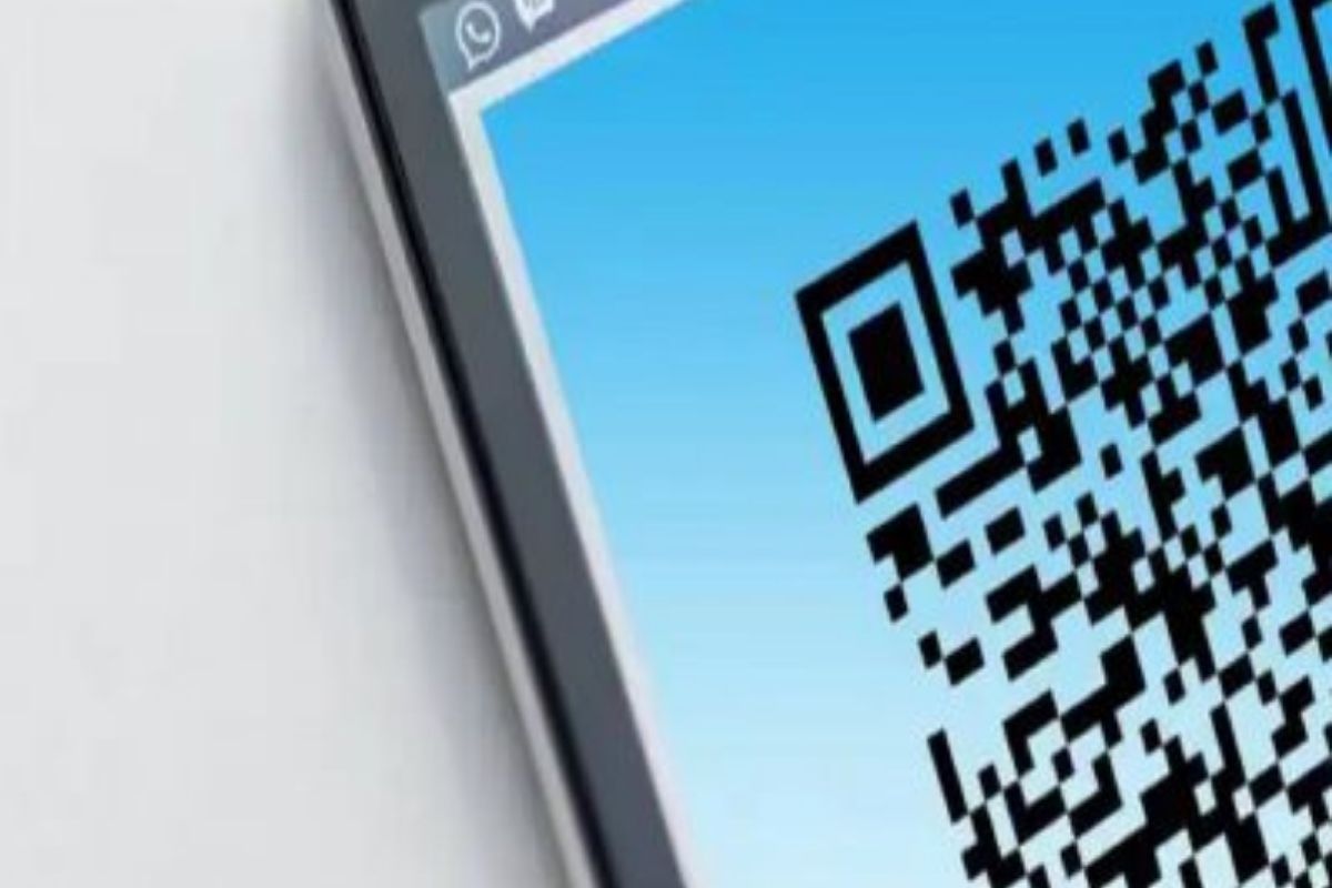 सावधान! WhatsApp च्या माध्यमातून केली जातीये आर्थिक फसवणूक; पेमेंट करताना या गोष्टी लक्षात ठेवाच