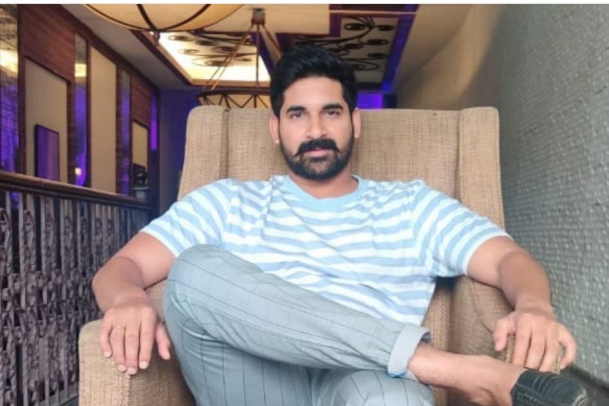 जाहीर निषेध!'महाराष्ट्रात राहून मातृभाषेच्या चित्रपटासाठी झगडावं लागतं...'अक्षय वाघमारेची पोस्ट चर्चेत