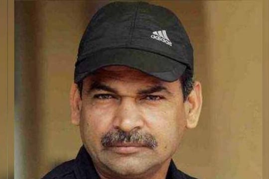 Former india haryana player yadav suffers kidney failure मृत्यूशी झुंज  देतोय भारताचा माजी क्रिकेटपटू, दोन्ही किडन्या झाल्या निकामी – News18 लोकमत