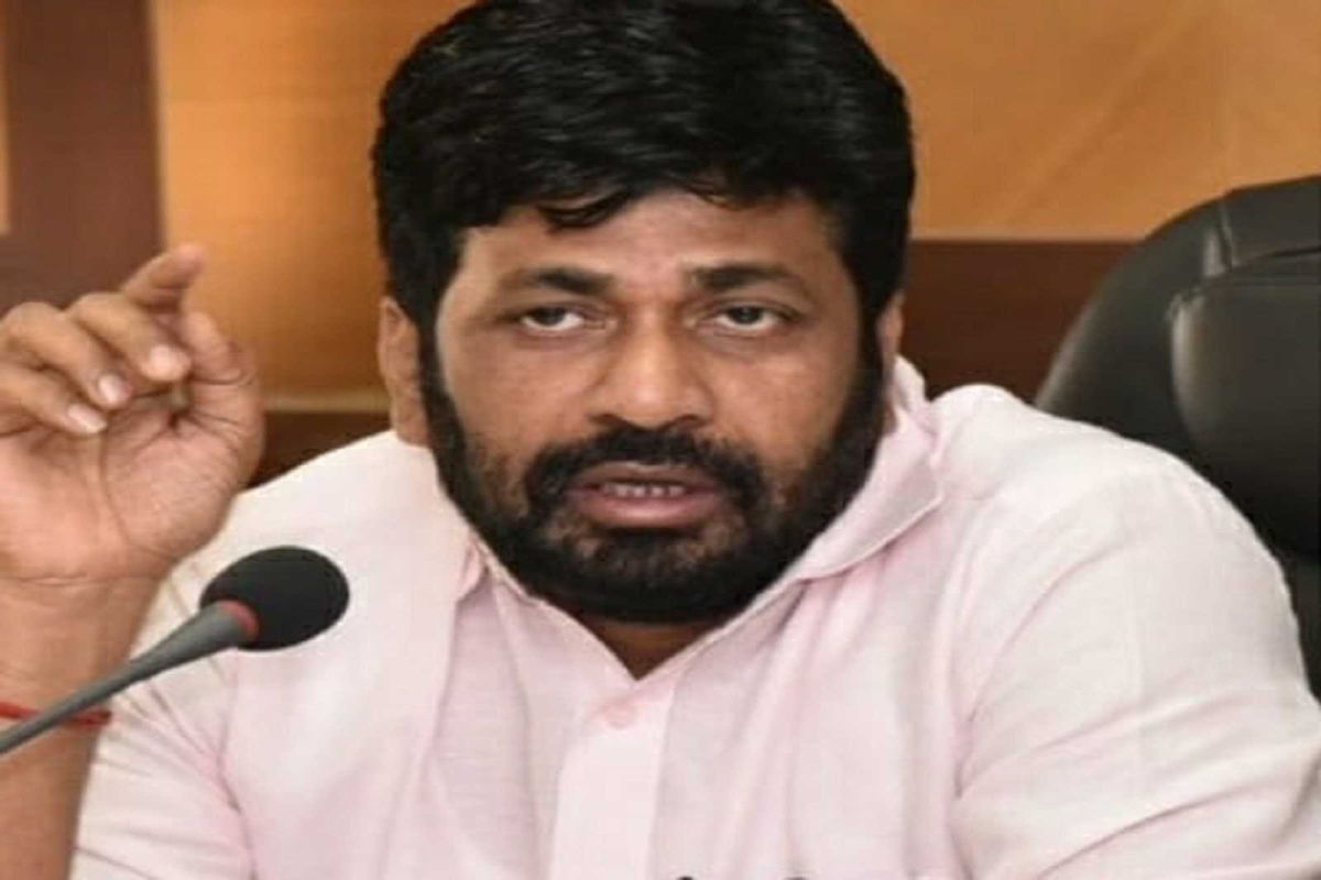 शिवसेनेच्या आमदारांचा आकडा 50 पर्यंत जाणार? बच्चू कडू यांनी उघडपणे सांगितलं..