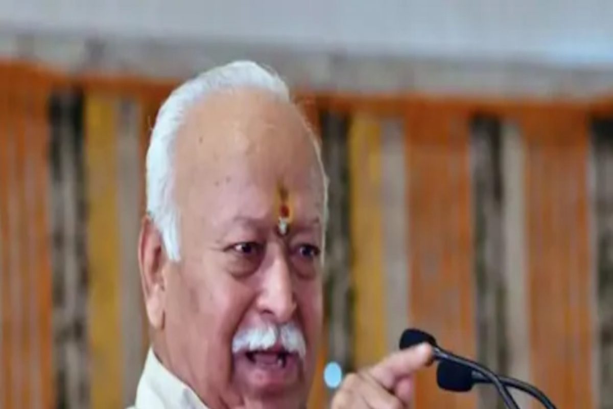 'आम्ही अहिंसेची भाषा बोलू, मात्र हातात काठी ठेवू कारण..' मोहन भागवत पुन्हा गरजले