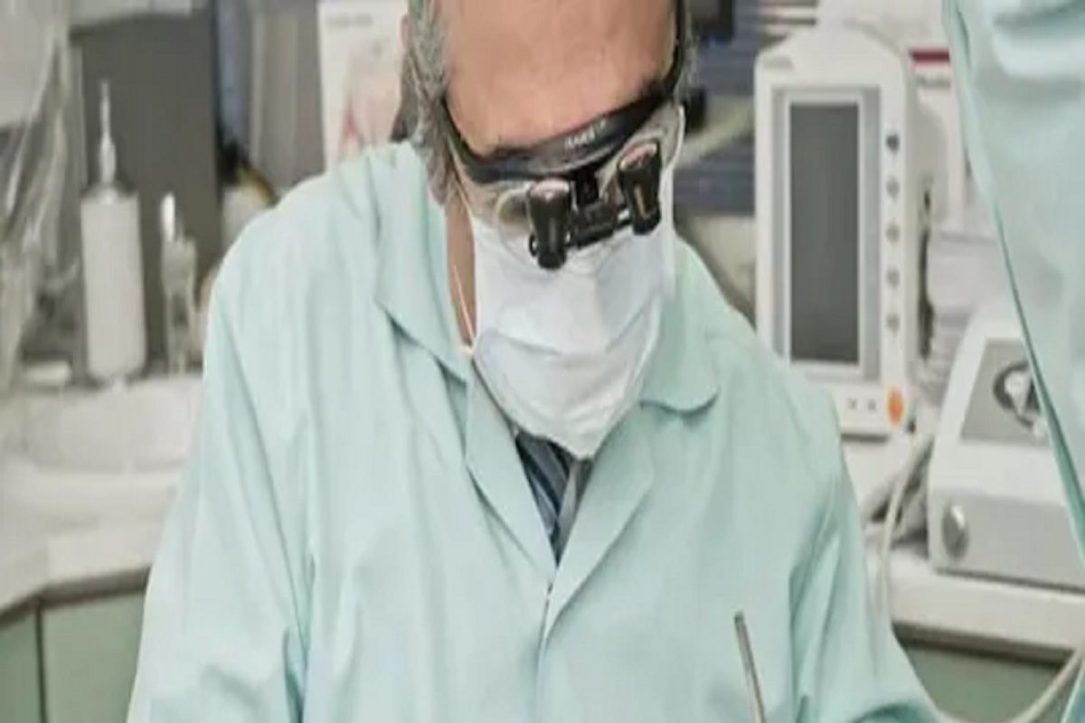 दातांवर उपचारानंतर भलतंच घडलं; फुफ्फुसाचा रिपोर्ट पाहून रुग्णाला बसला धक्का