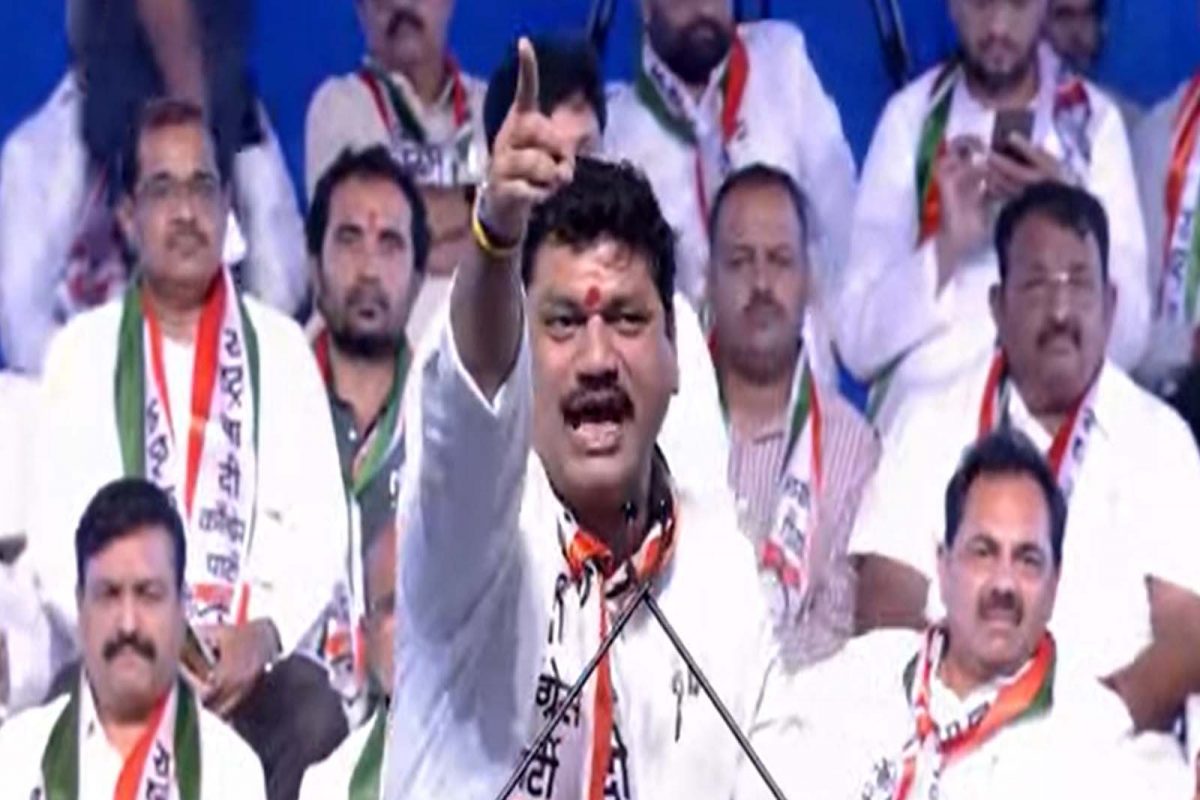 2024 मध्ये मुख्यमंत्री राष्ट्रवादीचाच व्हावा, धनंजय मुंडे शरद पवारांसमोर थेट बोलले