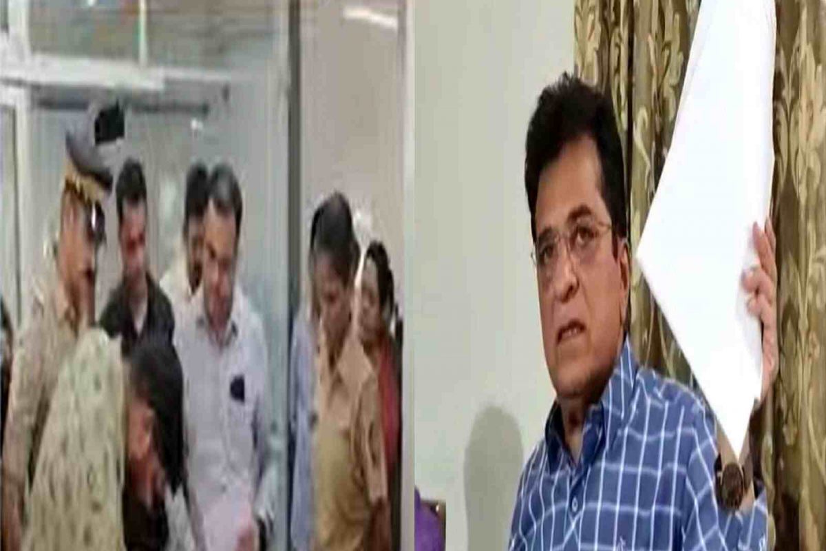 Kirit Somaiya : सोमय्यांना मोठा झटका, आर्थिक गुन्हे शाखेची टीम घरी दाखल, कवाडबंद घराला चौकशीला हजर राहण्याची नोटीस