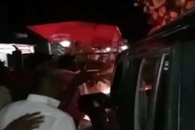 Live Updates : कीर्तनकार इंदुरिकर महाराज यांच्या गाडीला जालन्यात अपघात Live Updates : कीर्तनकार इंदुरिकर महाराज यांच्या गाडीला जालन्यात अपघात