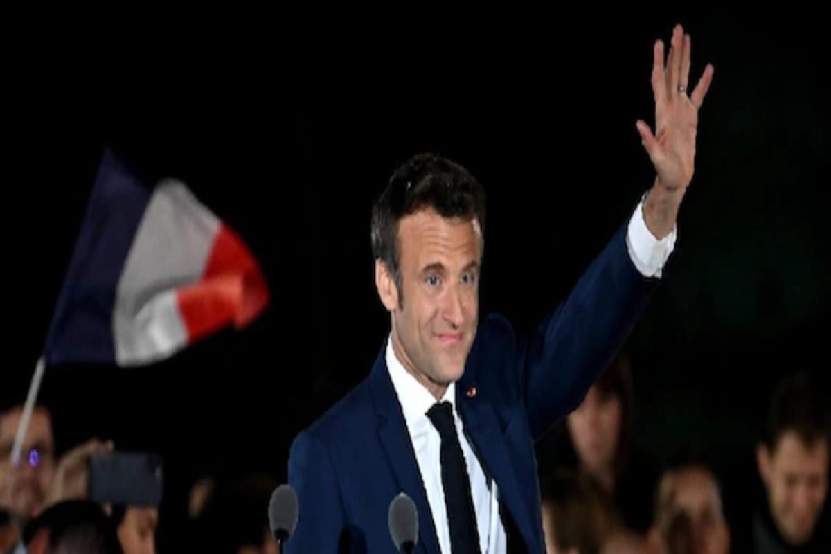 फ्रान्समध्ये राष्ट्राध्यक्षपदी पुन्हा इमॅन्युएल मॅक्रॉन, मरीन ले पेन यांचा पराभव करत जिंकली निवडणूक