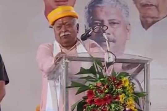 हिंदू हे मुसलमानाच्या विरोधात नाही. रोज मंदिरांचा मुद्दा काढणे योग्य नाही, 