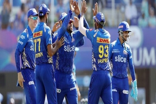 IPL 2022, MI vs LSG : मुंबई इंडियन्स सचिनला वाढदिवसाचं गिफ्ट देणार का?