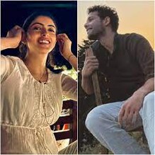 अमिताभ बच्चन यांच्या नातीला डेट करतोय सिद्धांत? या फोटोंमुळे फॅन्सचा अंदाज अमिताभ बच्चन यांच्या नातीला डेट करतोय सिद्धांत? या फोटोंमुळे फॅन्सचा अंदाज