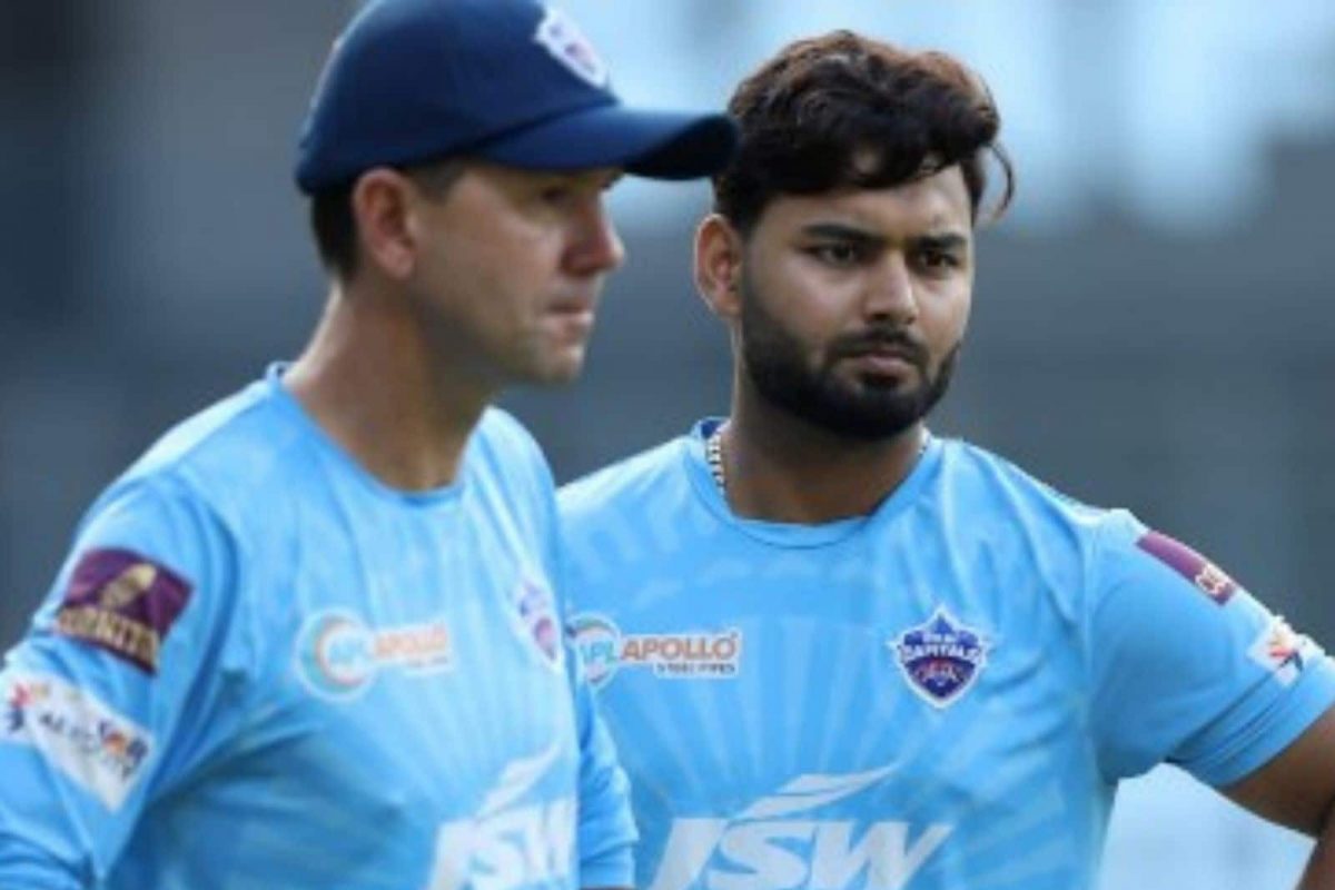 IPL 2022 : खेळाडूला कोरोना झाल्यानं दिल्लीची मॅच होणार का? वाचा काय आहे आयपीएलचा नियम