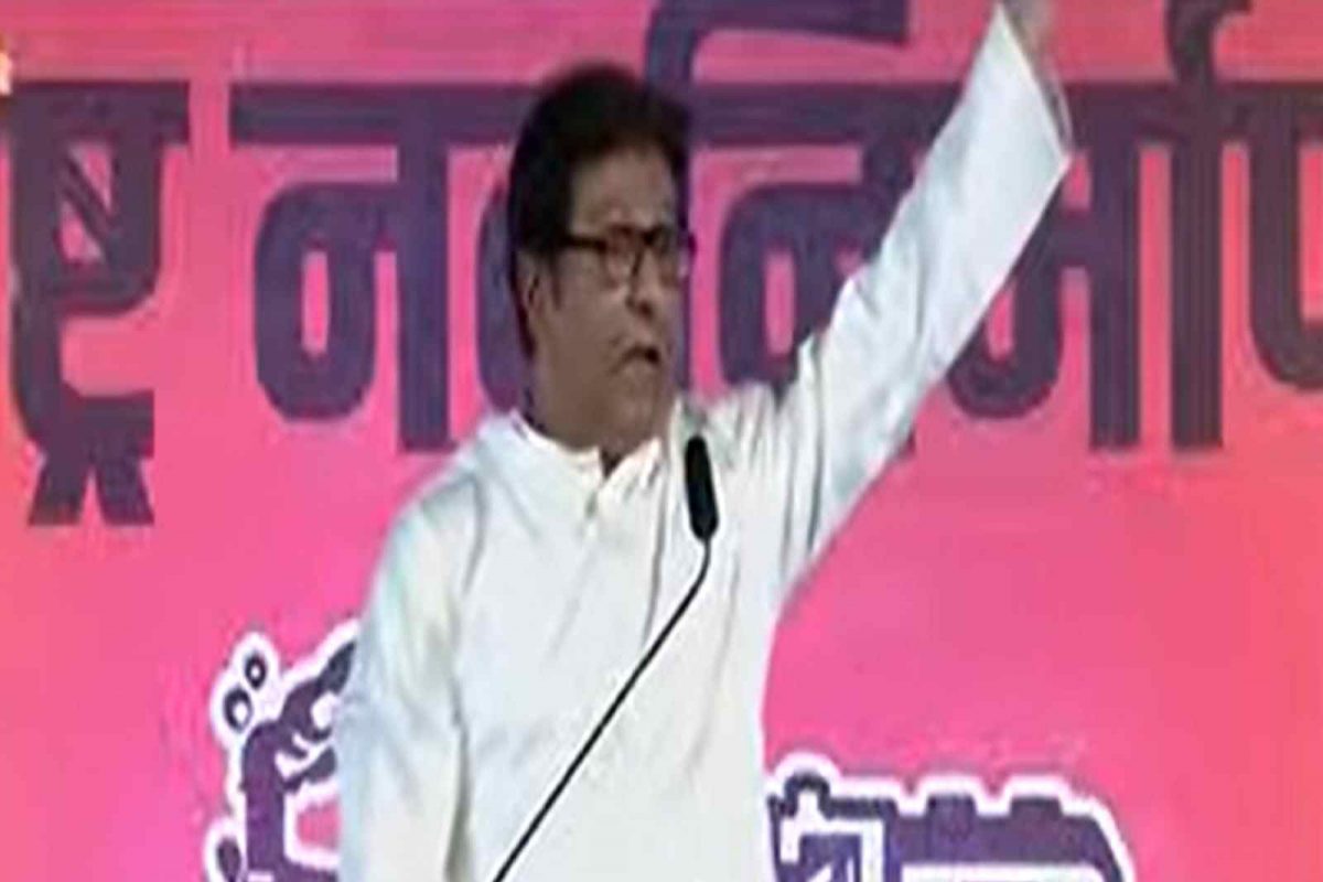 राज ठाकरेंच्या औरंगाबाद सभेपूर्वी मुंबई, ठाण्यात मोठी हालचाल, पोलिसांनी पाठवली नोटीस