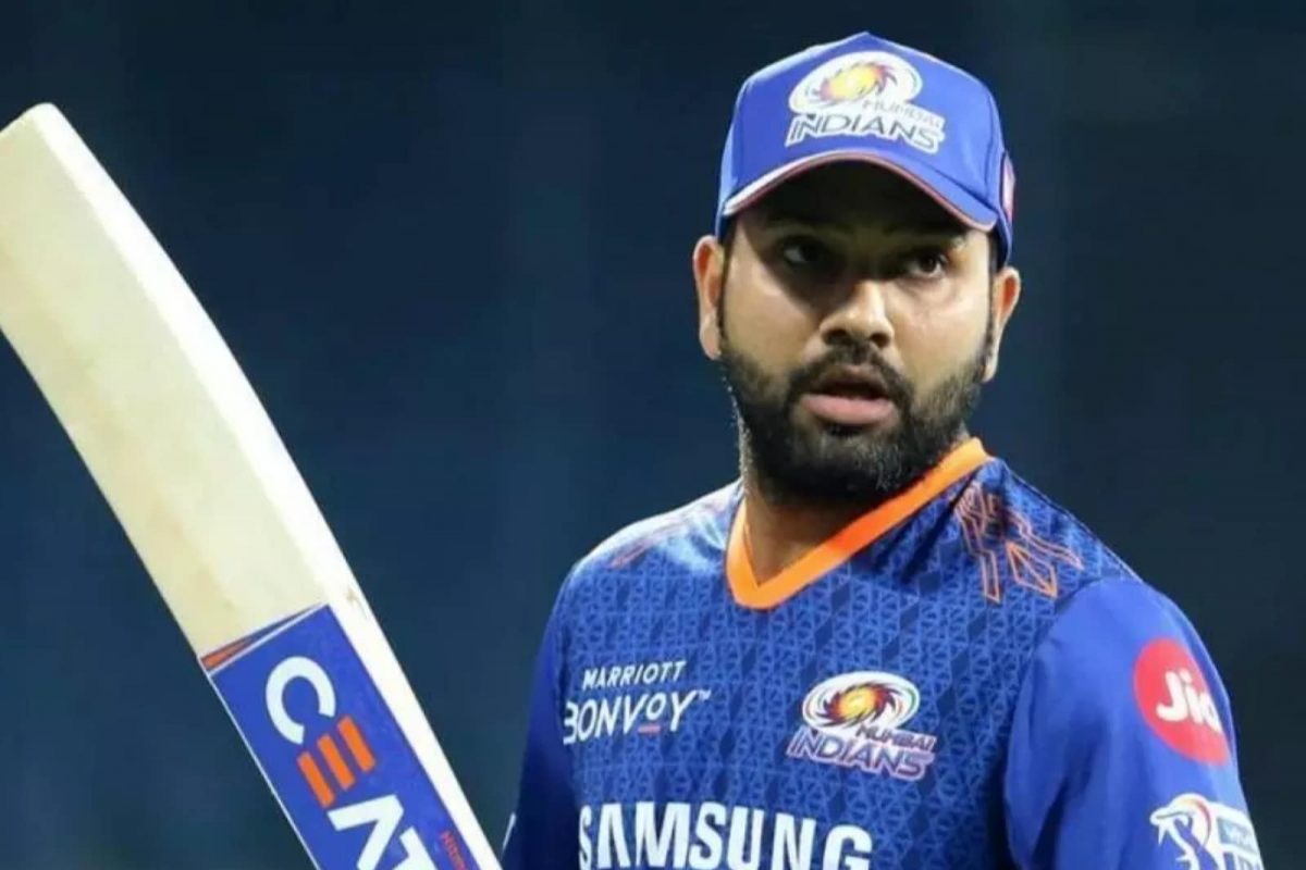 IPL 2022 : मुंबईच्या खराब कामगिरीनंतर रोहितवर आणखी एक नामुश्की, लाजीरवाण्या रेकॉर्डची नोंद
