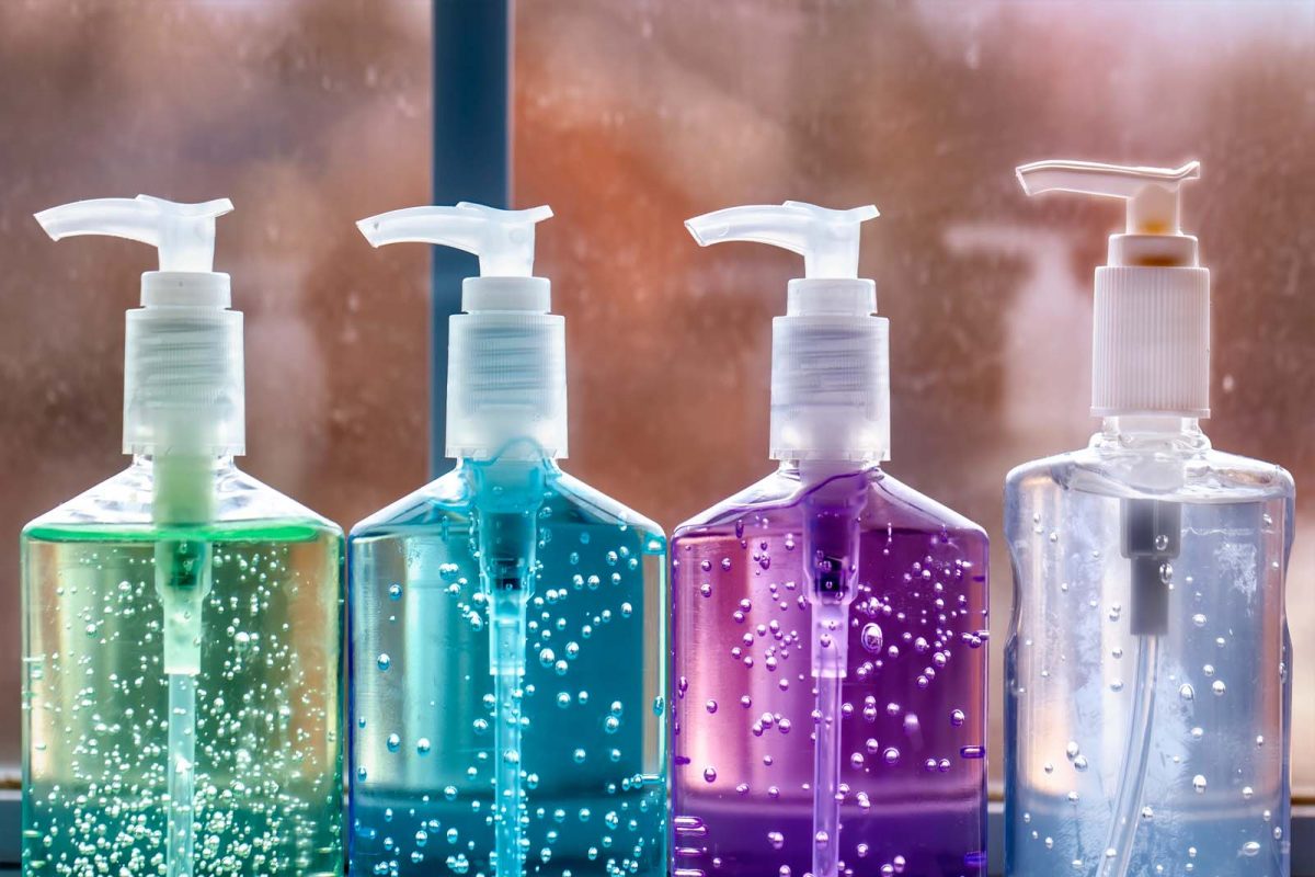 कोरोनाचा संसर्ग टाळण्यासोबतच हँड सॅनिटायझरचा इतक्या कामांसाठी करा स्मार्ट उपयोग