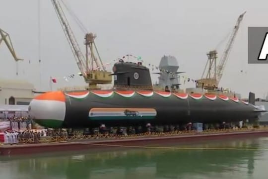 भारतीय नौदलाची ताकद कित्येक पटीने वाढणार! स्कॉर्पीन पाणबुडी INS वागशीर लाँच, जाणून घ्या फिचर