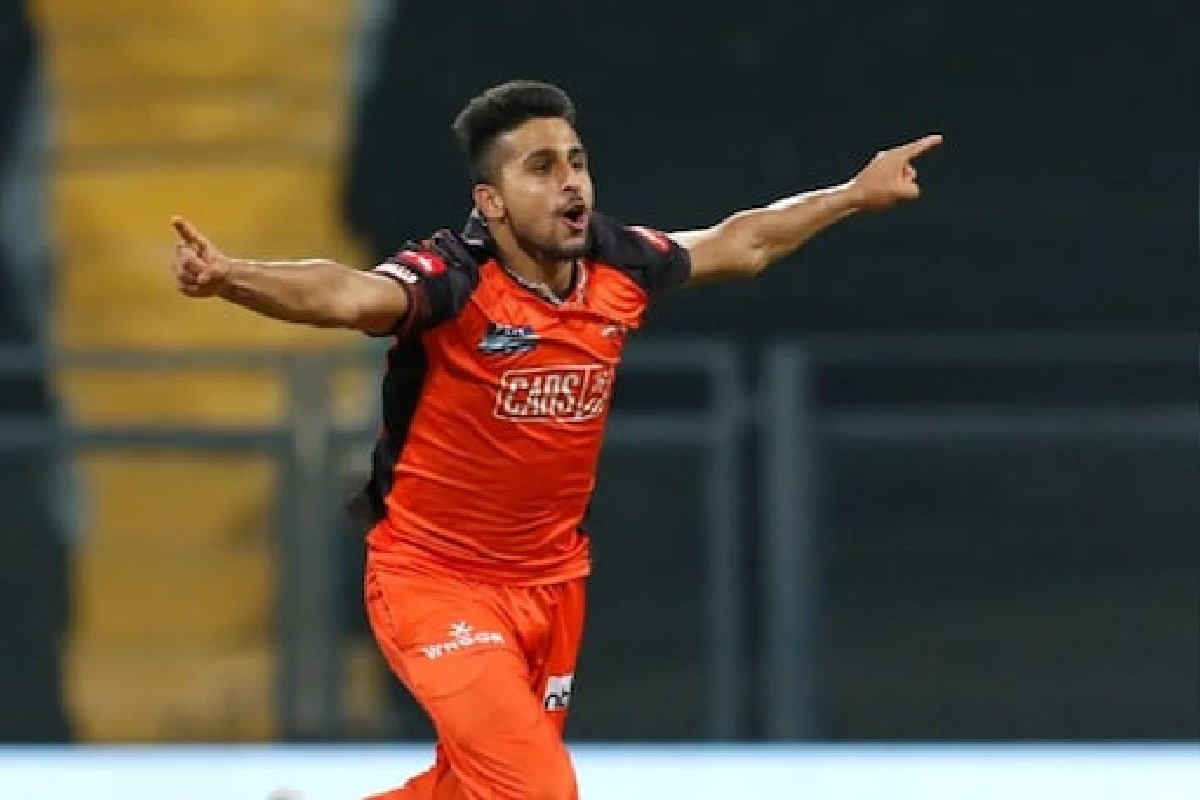 IPL 2022 : उमरान मलिकच्या वेगानं गावसकर प्रभावित, BCCI ला दिला खास सल्ला