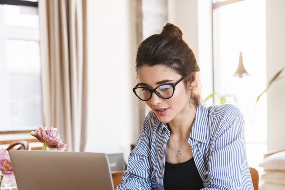 वर्क फ्रॉम होम सोपं करणारी ही विशेष गॅजेट्स तुमच्याकडे आहेत का? किंमतीपासून फिचर्सपर्यंत जाणून घ्या