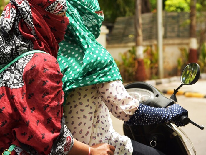 भारत आणि पाकिस्तानमध्ये नुकत्याच आलेल्या उष्णतेच्या लाटेचा आढावा सुरू आहे. पण स्थूलमानाने परिस्थिती स्पष्ट आहे. ओटो म्हणाले की, आज आपण जे अतिउष्णतेचे बदल पाहत आहोत ते येत्या काळात अतिशय सामान्य असणार आहेत. तसेच पूर्व-औद्योगिक पातळीच्या तुलनेत सरासरी जागतिक तापमानापेक्षा 2 ते 3 अंश सेल्सिअसने सामान्य मानले जाईल. तेव्हापासून आतापर्यंत जगाचे तापमान 1.2 अंश सेल्सिअसने वाढले आहे. या वाढीमुळे, गेल्या वर्षी जुलैमध्येच, जर्मनी आणि बेल्जियममध्ये पाऊस आणि पुराचे रेकॉर्ड मोडले गेले, ज्यामध्ये 200 हून अधिक लोकांचा मृत्यू झाला. (प्रतिकात्मक फोटो: शटरस्टॉक)