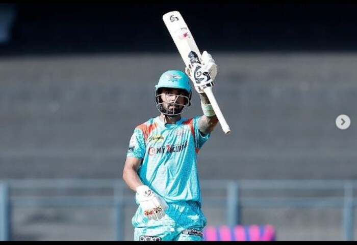 रॉयल चॅलेंजर्स बँगलोरनं (RCB) सोडल्यापासून राहुल फॉर्मात आहे. त्यानं पंजाब किंग्जकडून 2018 साली पहिल्या सिझनमध्ये 659 रन केले. त्यानंतर 2019 साली 593 रन काढले. 2020 साली 670 तर 2021 साली 626 रन केले आहेत. (PIC-Instagram)