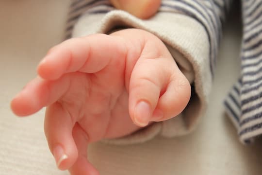 6 बोटे असणाऱ्या लोकांची ही खासियत अनेकांवर ठरते प्रभावी; म्हणून अत्यंत कुशाग्र मानले जातात