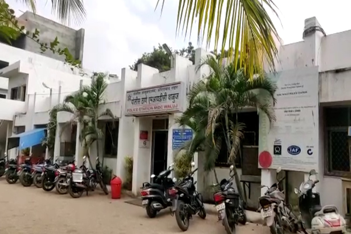 औरंगाबादमध्ये तरुणीवर कारमध्ये बलात्कार, VIDEO व्हायरल करण्याची धमकी देत वारंवार अत्याचार