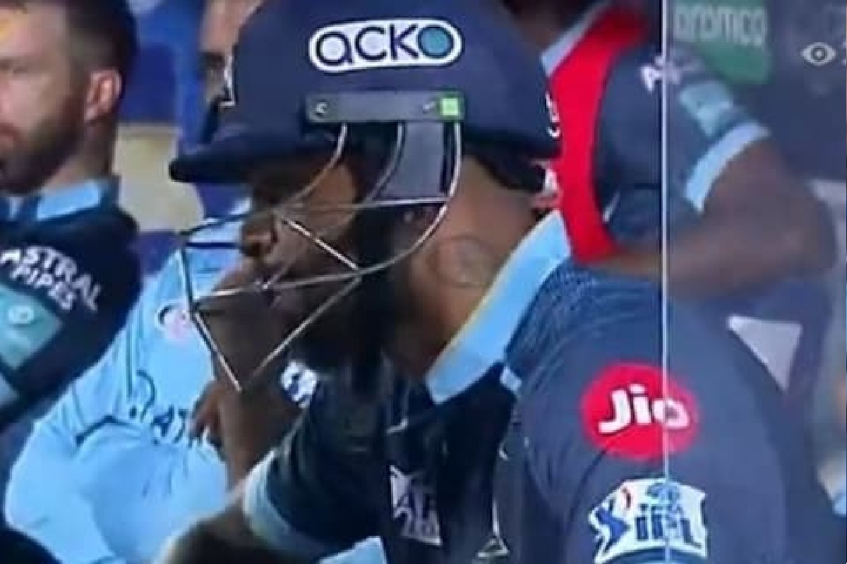 IPL 2022 : Live मॅचमध्ये हार्दिकनं लावला डोक्याला हात, Video Viral