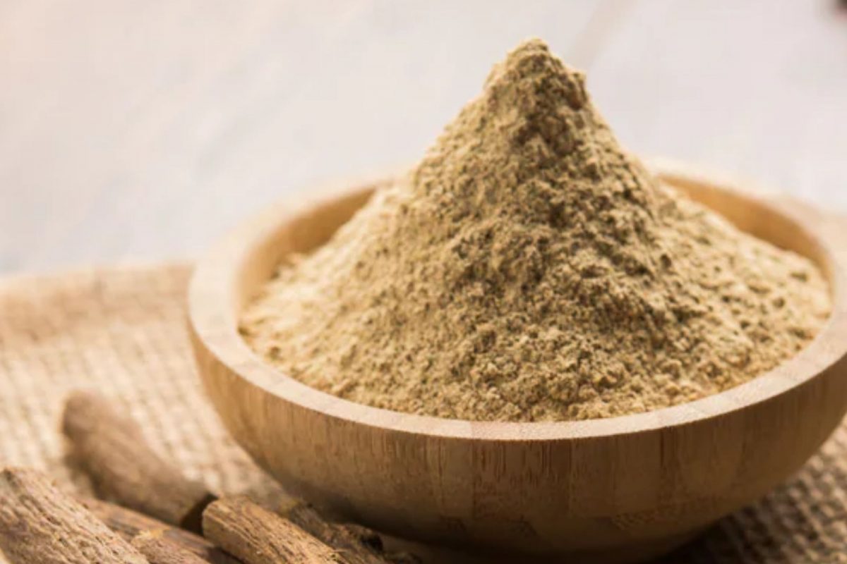 Jeshthamadh Benefits - ज्येष्ठमध खाण्याचे काय आहेत फायदे, कोणी आणि कसे खावे?