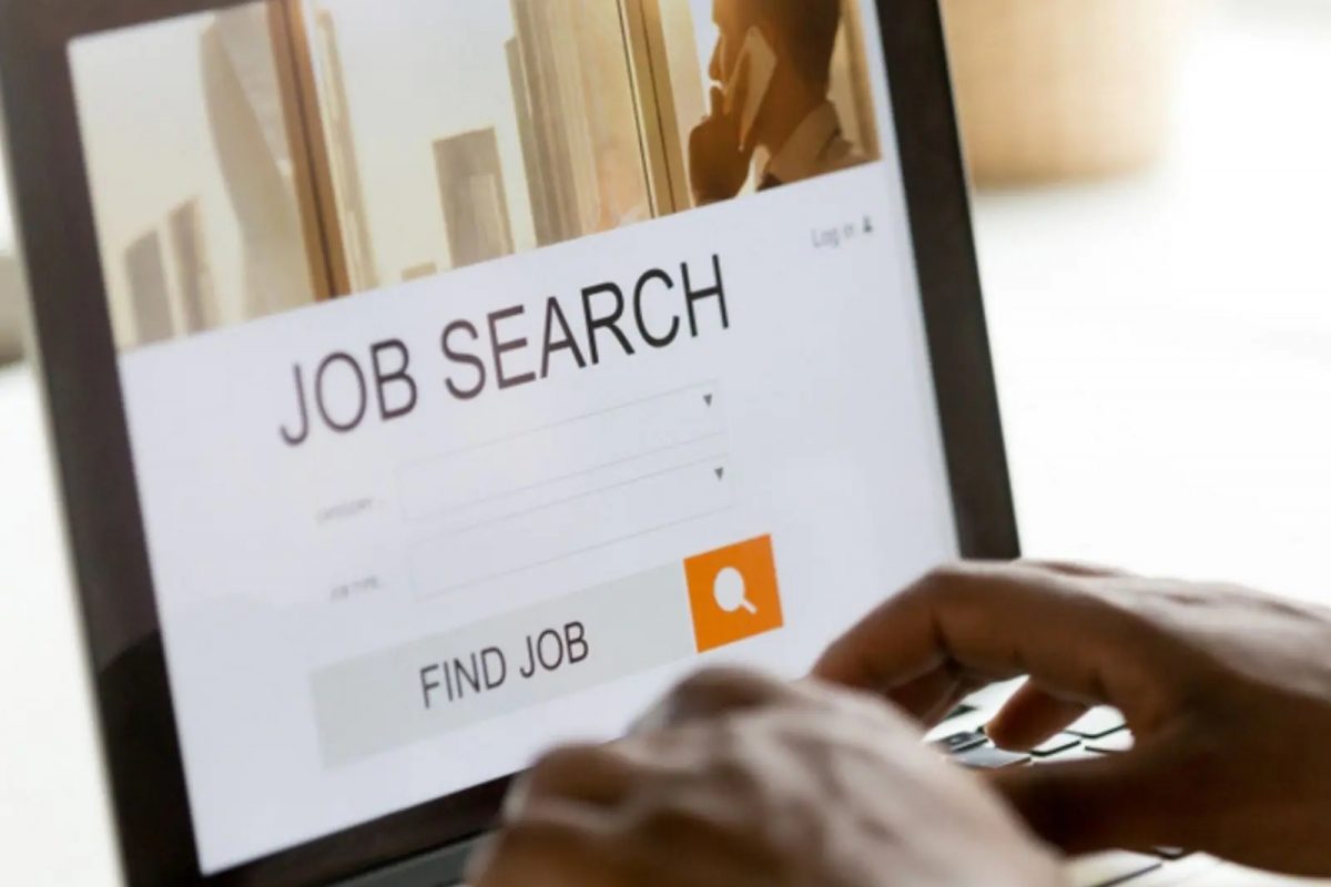 नोकरीच्या शोधात असणाऱ्यांसाठी खुशखबर; सरकारी योजनेतून 40 लाख लोकांना रोजगार मिळणार