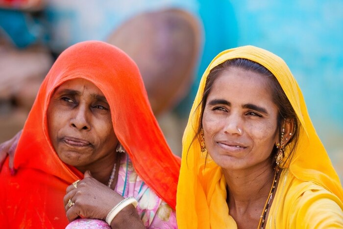आजही भारतात अशा अनेक महिला आहेत, ज्या पीरियड्स दरम्यान एकच कापड वारंवार वापरतात, जे त्यांच्या आरोग्यासाठी खूप हानिकारक आहे. घाणेरडे कपडे रिसायकल करू नका आणि ते अजिबात वापरू नका.