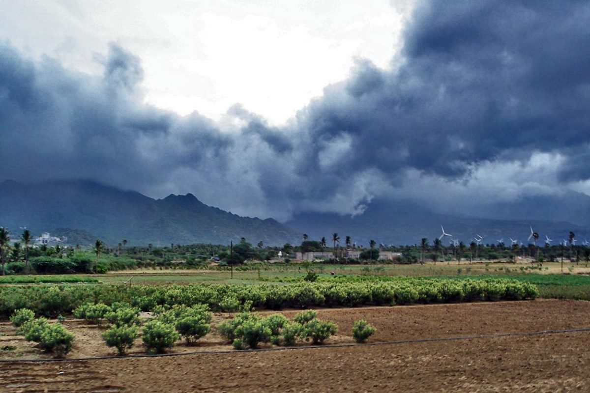 Weather Forecast : दक्षिण महाराष्ट्राला पुन्हा झोडपणार Pre-Monsoon, मुंबई-पुण्यात काय अंदाज?