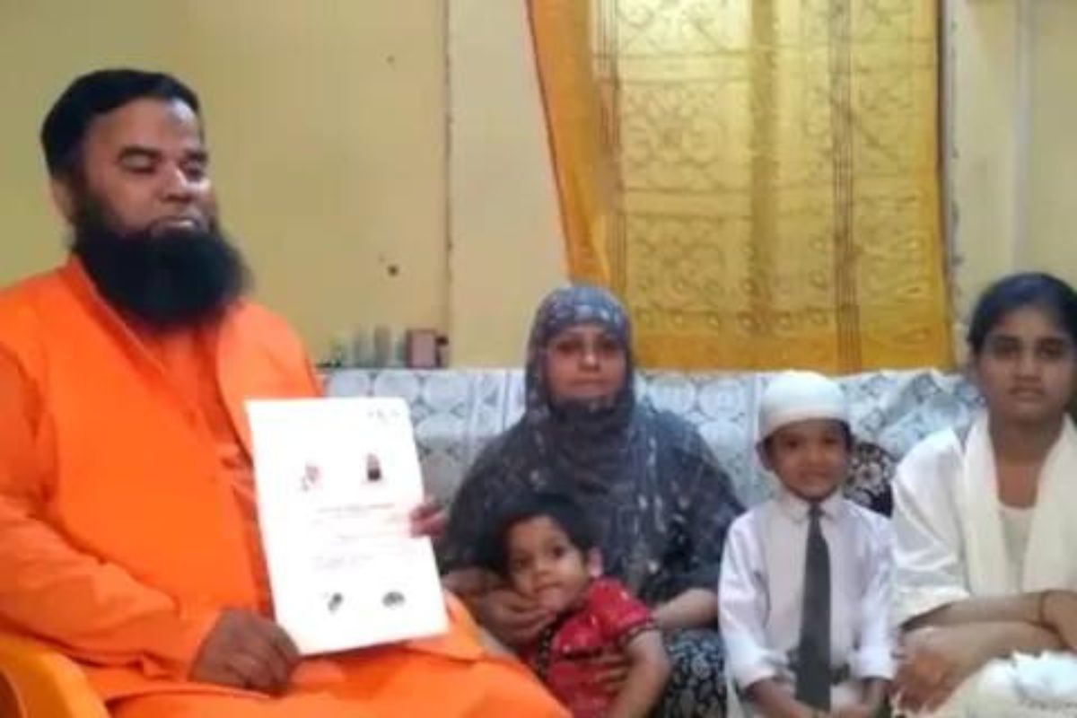 मुस्लीम डॉक्टरचं मोठं मन; राम मंदिराच्या निर्माणासाठी दान करणार 90 लाखाची संपत्ती, सांगितलं कारण