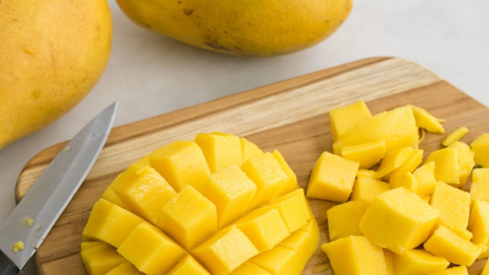 What Is The Effect Of Eating Too Much Mango?, How Many Mangoes Can Eat