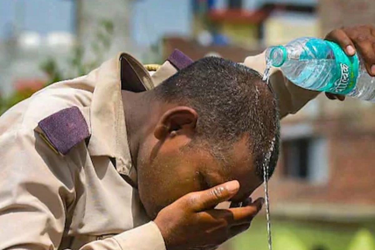 Heat wave : जळगावचा पारा 45.5 अंशांवर... विदर्भातही 45 ला टेकला, उष्णतेच्या लाटेचा alert