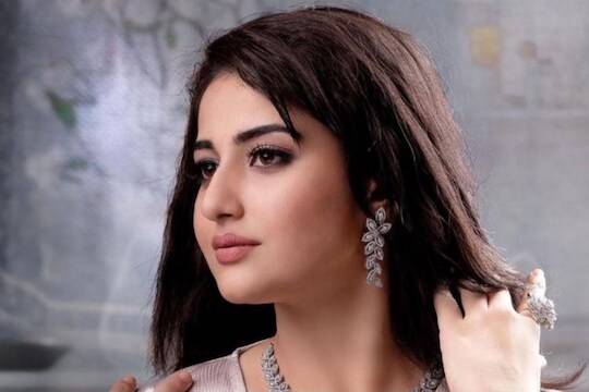 Actress-Model Sahana dead : खळबळजनक! Birthday दिवशीच तरुण अभिनेत्रीचा मृत्यू; नवऱ्यानेच केली हत्या?