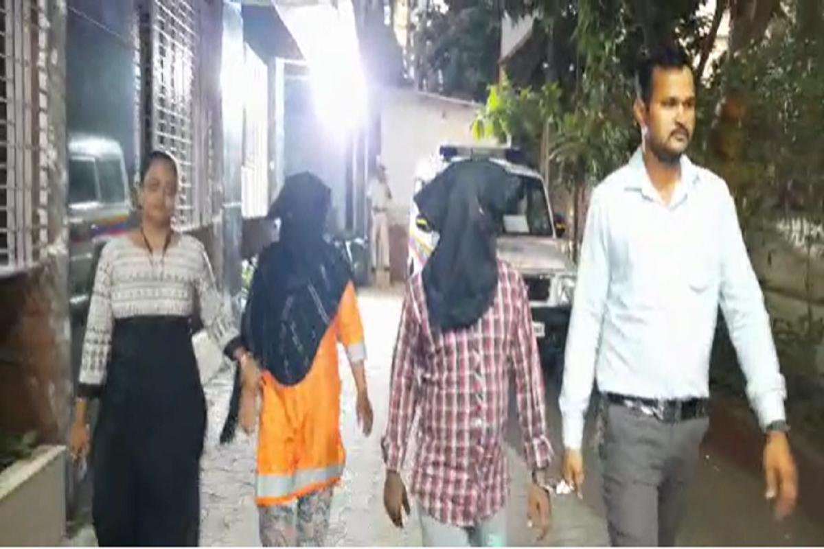 तरुणांना फसवायचे, पती-पत्नीचा रात्रीच्या अंधारात रेल्वे लाईनवर काळा धंदा, अखेर पोलिसांनी नांग्या ठेचल्या