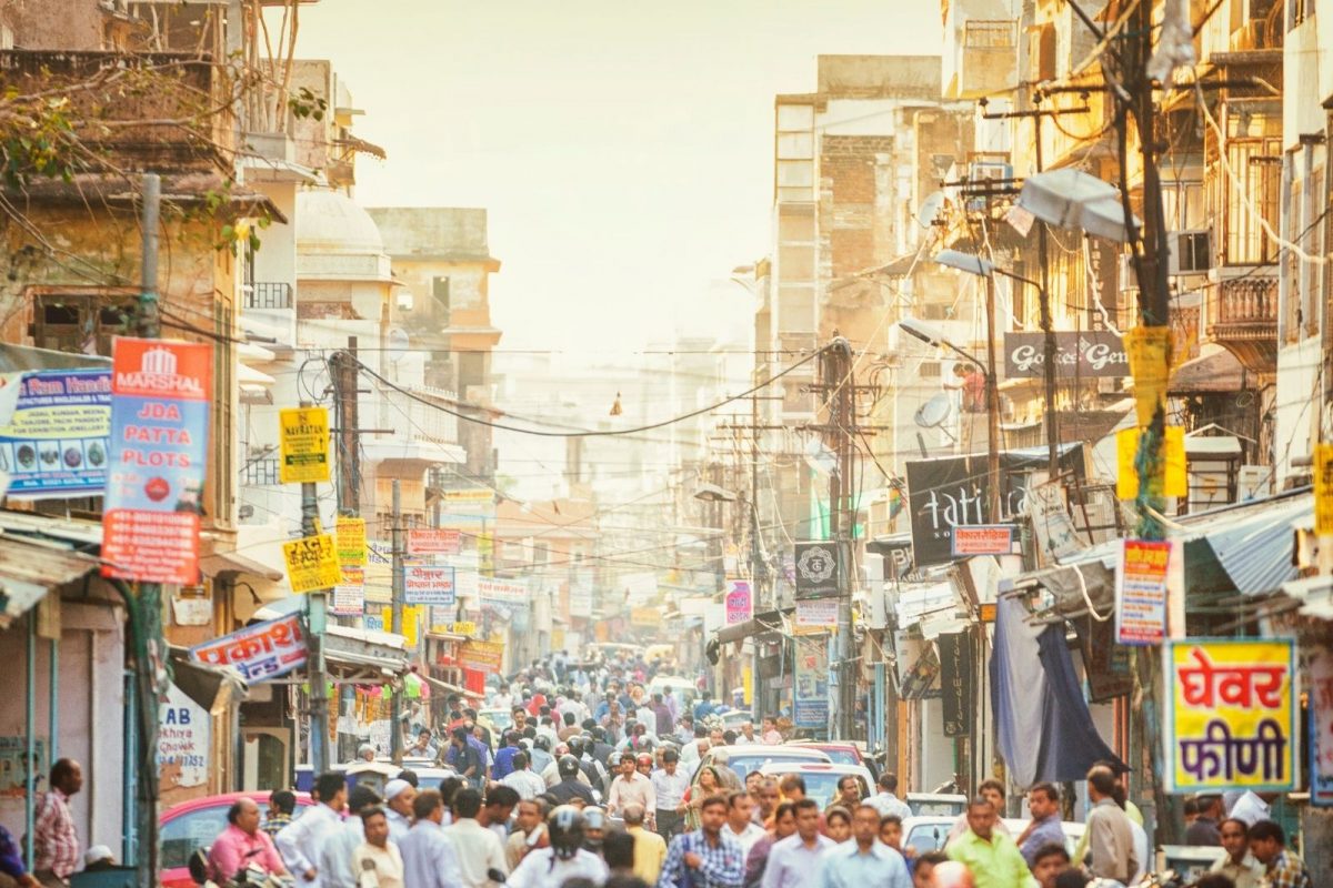 भारतात पुन्हा वाढला Corona चा आलेख; गेल्या 10 दिवसांत अशी वाढली संख्या, 'या' 5 राज्यांना सर्वाधिक धोका