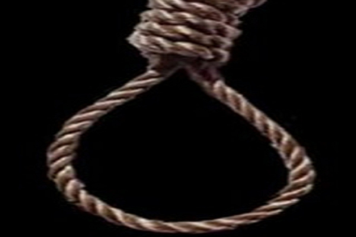 देशाच्या इतिहासात प्रथमच होणार एका महिलेला फाशी, जाणून घ्या गुन्हेगाराच्या कानात जल्लाद काय शेवटचे शब्द बोलतो