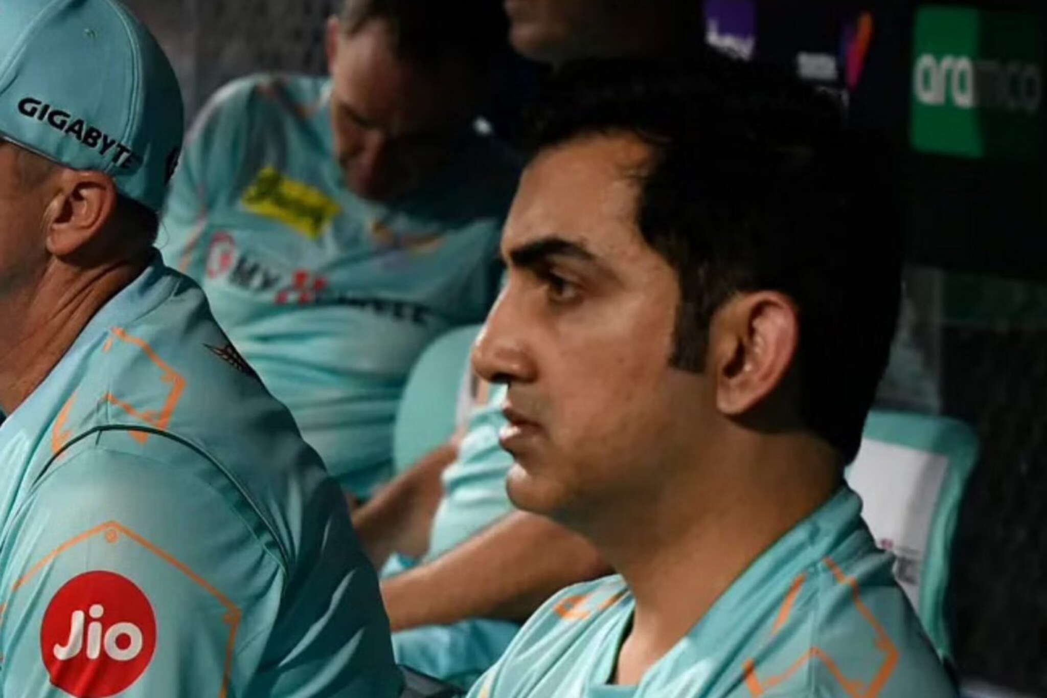 Live मॅचदरम्यान, गौतम गंभीरला राग अनावर, शिवीगाळ करतानाचा VIDEO व्हायरल