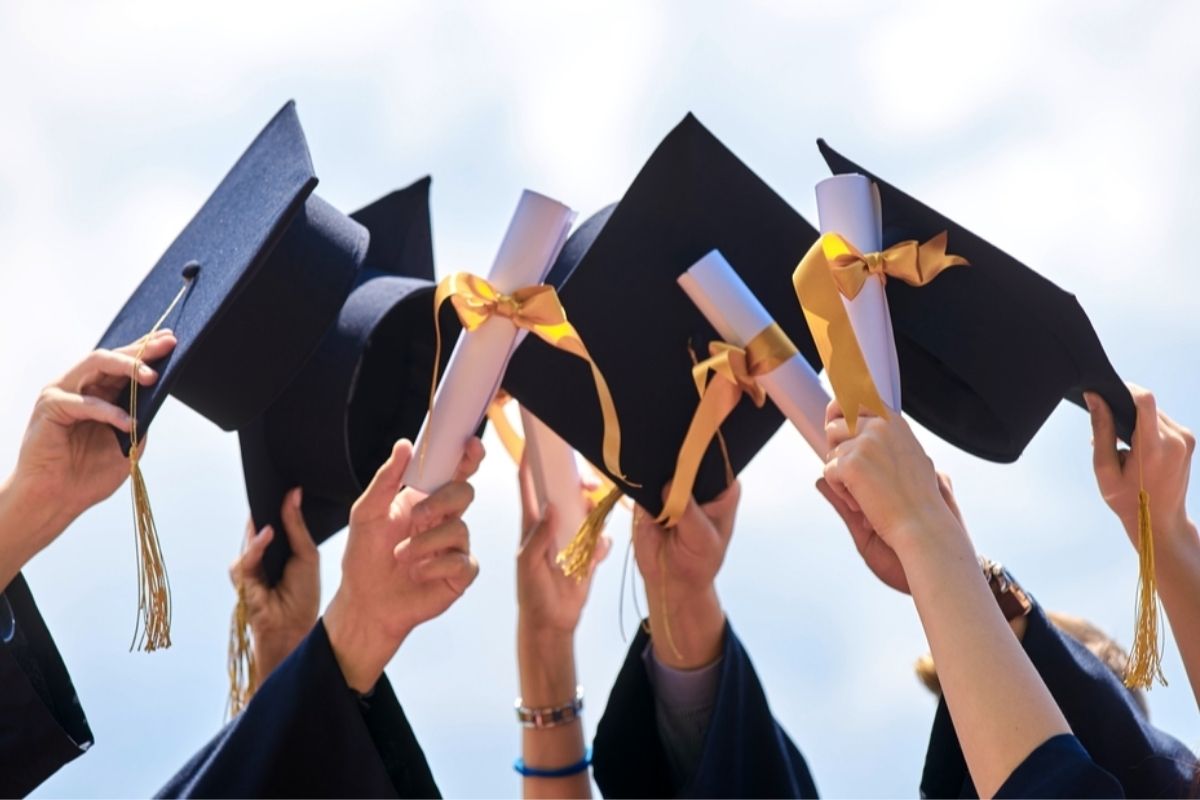 पोस्ट ग्रॅज्युएशन डिप्लोमा कोर्सेस