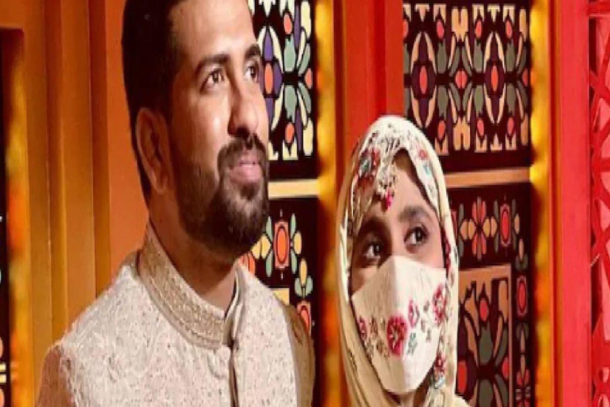 'किती संस्कारी मुलगी'  ए. आर. रेहमान यांच्या लेकीच्या साधेपणानं चाहत्यांचं जिकलं मनं, रिसेप्शन Video Viral