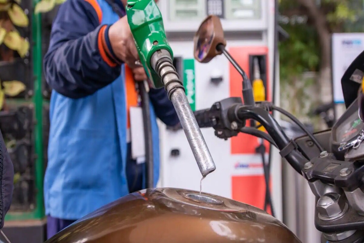 क्रूड ऑइलच्या किमतीत वाढ; पेट्रोल-डिझेलचे दर पुन्हा वाढणार? तपासा आजचे दर