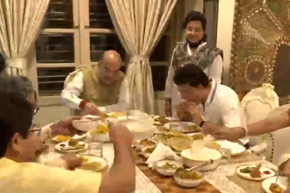 सौरव गांगुलीची कोलकात्यात अमित शाहंसाठी मेजवानी तर मुंबईत बंगाल टायगरची डरकाळी